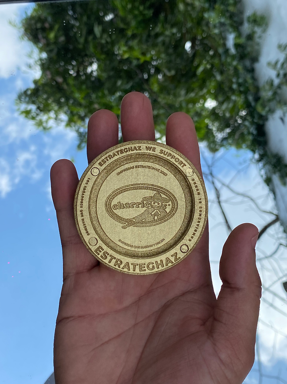 Moneda Dorada CHARRICOS