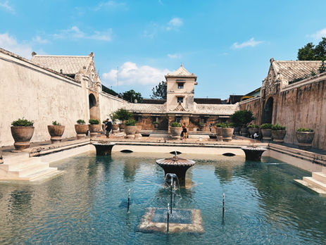 Taman Sari: Keindahan yang Sarat Akan Makna 