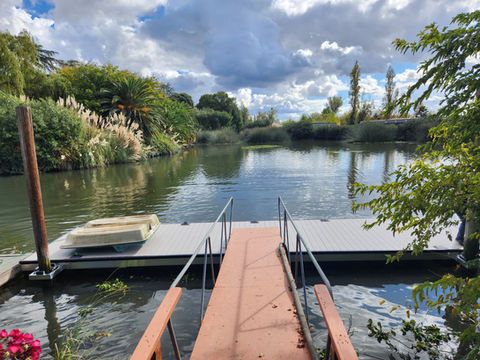 Floating boat dock, boat deck, floating dock, floating deck Stockton, CA