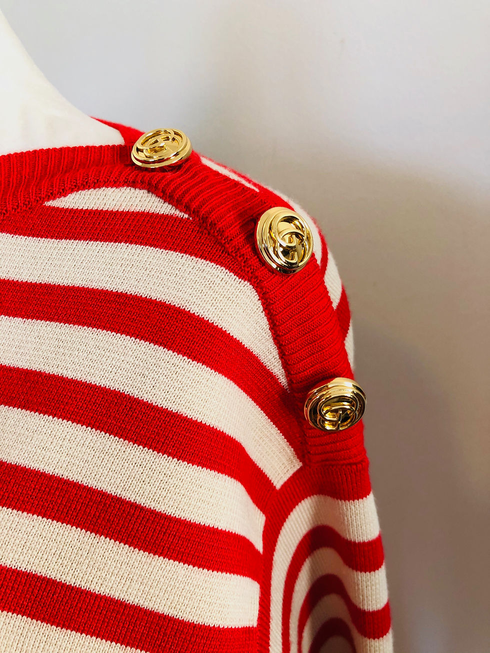 Thumbnail: Gucci Sweater Size Small