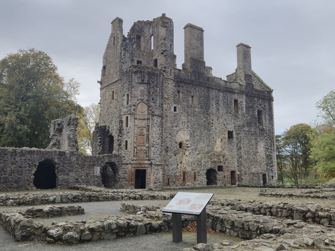 Huntly Castle