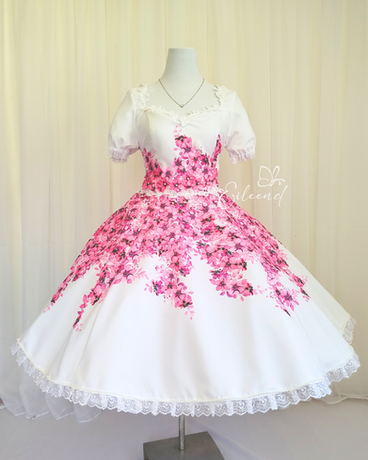 Vestidos de novia de cueca confeccionados en Chile, diseños exclusivos para novias huasas, matrimonios campestres y celebraciones folclóricas con elegancia y tradición.