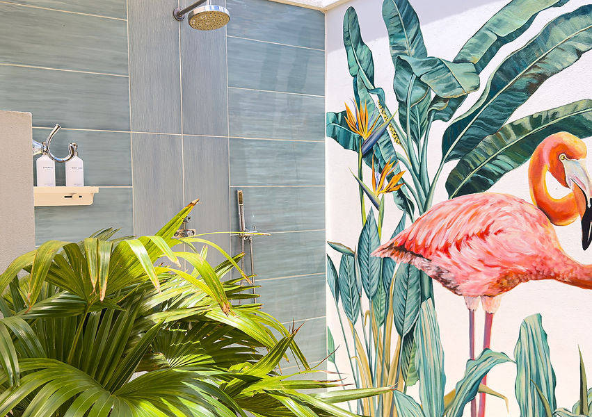 Kas di Almendra Treasure By The Sea Bonaire Outdoor Rain Shower.JPG