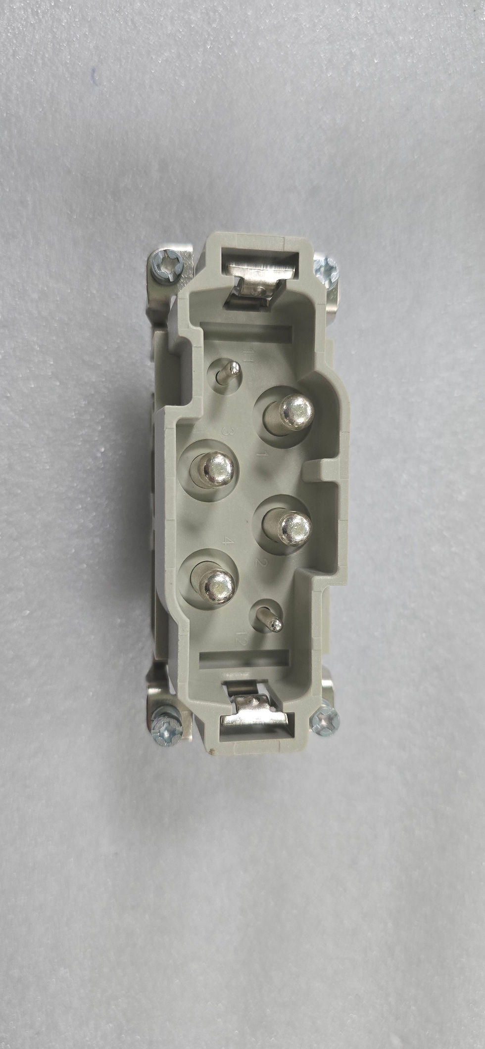Thumbnail: 09380062601 HAN K 4/2 PIN MALE INSERT 重型功率連接器