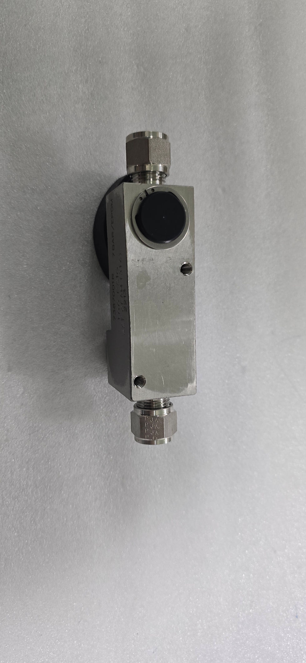 Thumbnail: 7387001R HOKE MANIFOLD MODULE 100PSIG