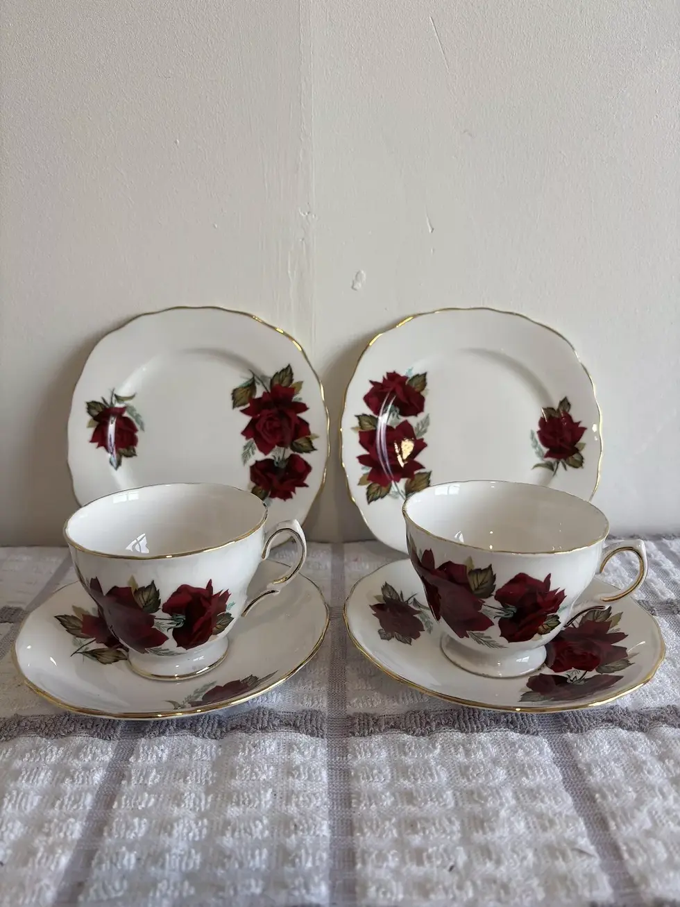 Royal Vale trio set x 2