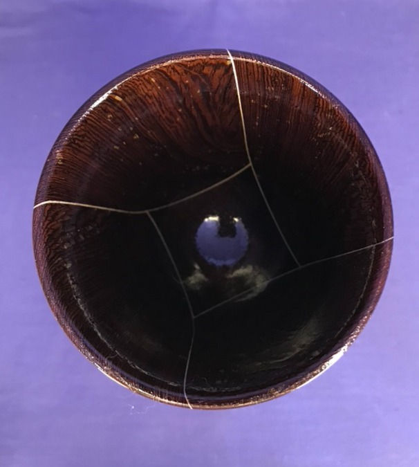 Thumbnail: Wenge with White Veneer Goblet