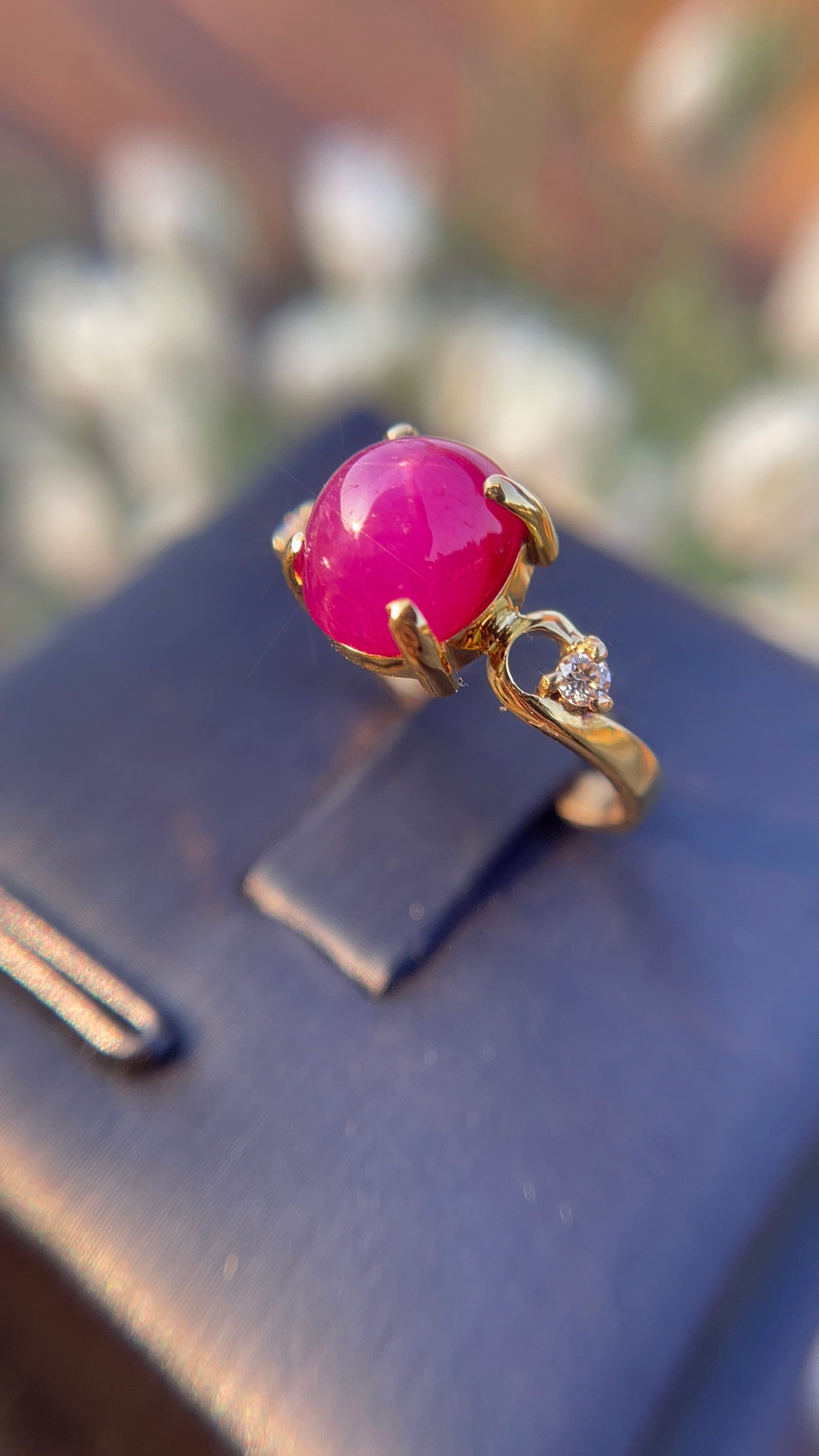 Nhẫn vàng 18k Ruby thiên nhiên. Tl vàng 7,96 p mkg 6195