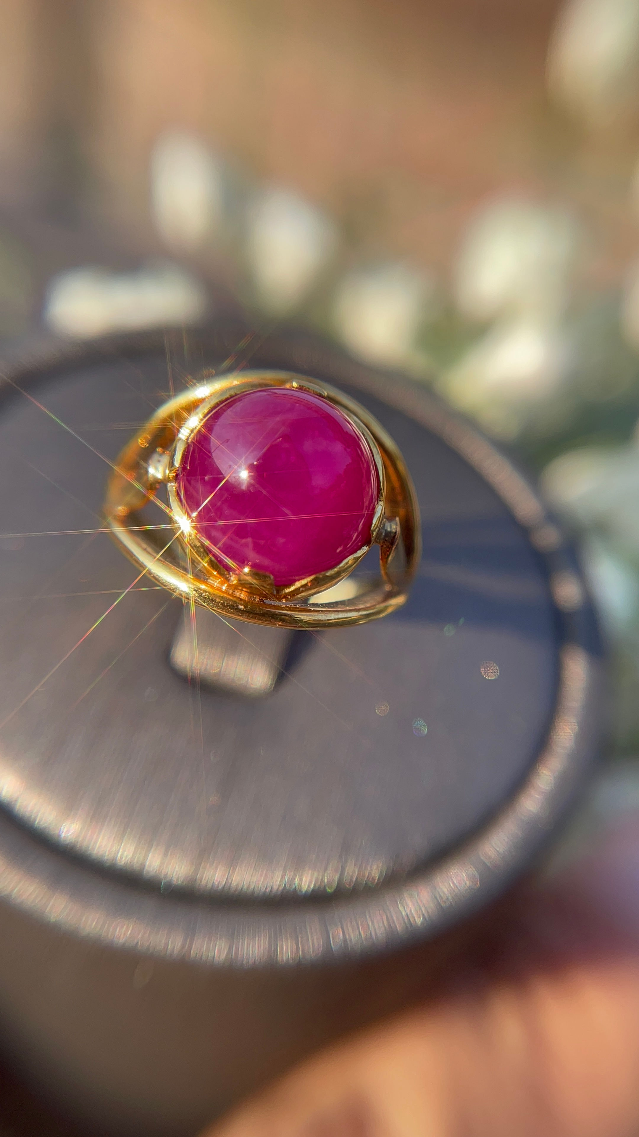 Nhẫn đá quý Ruby thiên nhiên 7ct , kiểm định quốc tế , vàng 18k tl 1,73 chỉ 