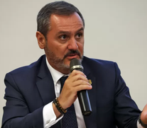 Diretor da PF diz que fala de Eduardo é 'covarde tentativa de intimidação'