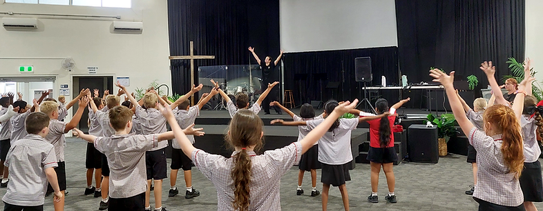 Tahlia workshop behind.png