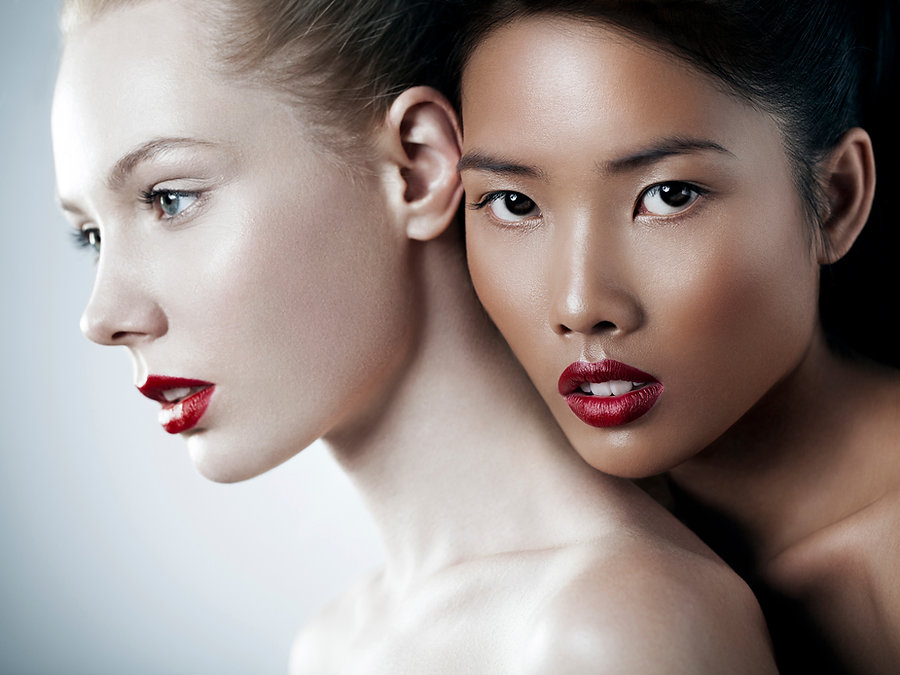 women wearing makeup