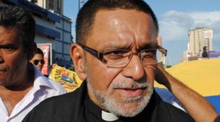 Padre José Palmar: "El mutismo del Papa Francisco es lamentable, nos estamos muriendo de hambre