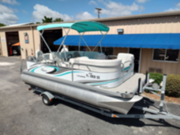 2020 QWEST LS 818 XRE CRUISE