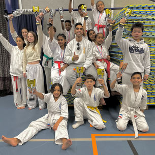 Kyokushin Fight Academy: Een Medailleregen op het Nederlands Kampioenschap