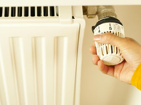 Vochtproblemen en je energiefactuur: waarom een vochtige woning meer kost