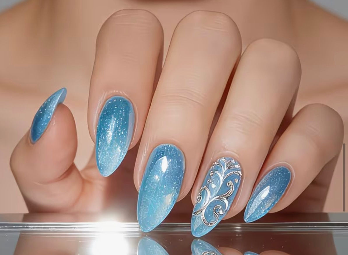 24pcs Blue Sparkle Nails