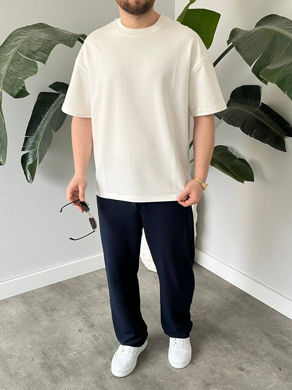 Küçük resim: Beyaz Basic T-Shirt