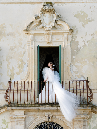 monique lhuillier gold wedding dress Monique Lhuillier Carter
