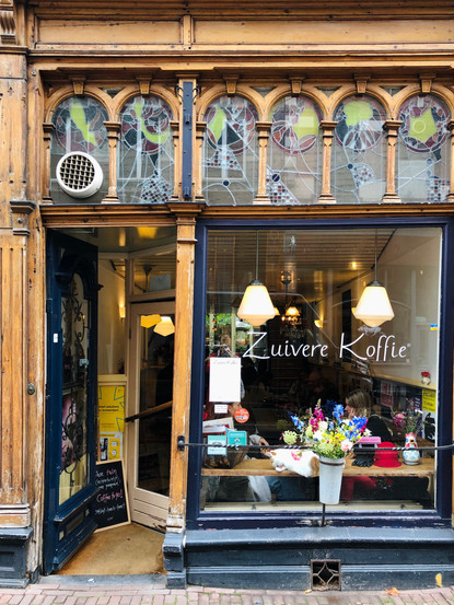 barista koffie drink travel hotspot hipster trend lifestyle café The Coffee Giraffe TCG Amsterdam