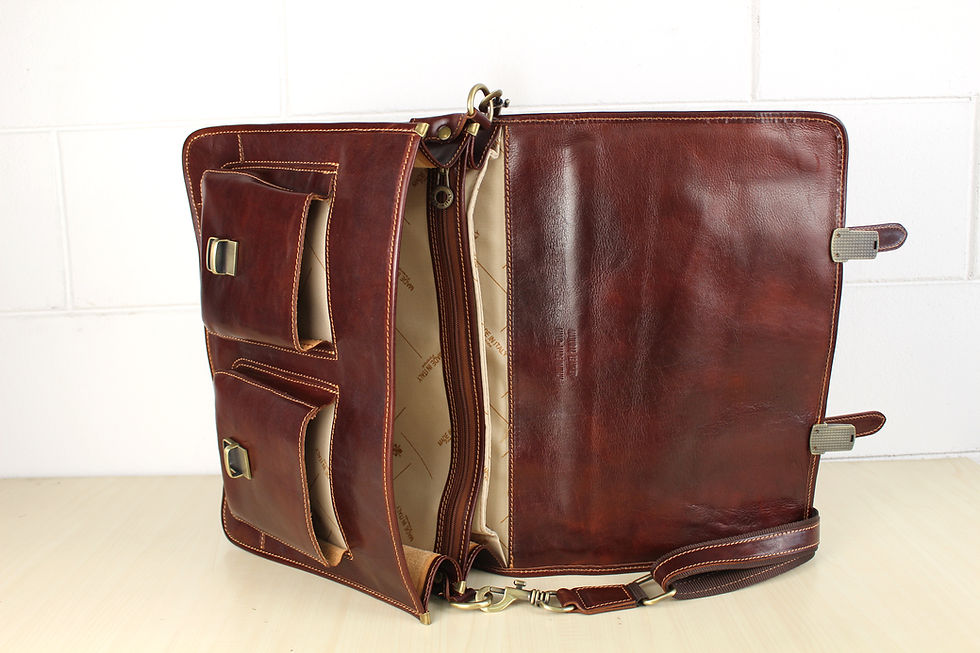 Thumbnail: Leather Briefcase Convertible in Backpack