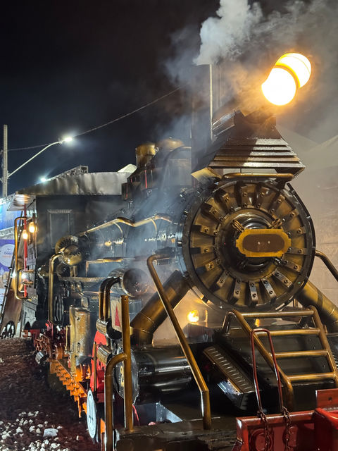 Réplica de locomotiva a vapor em tamanho real