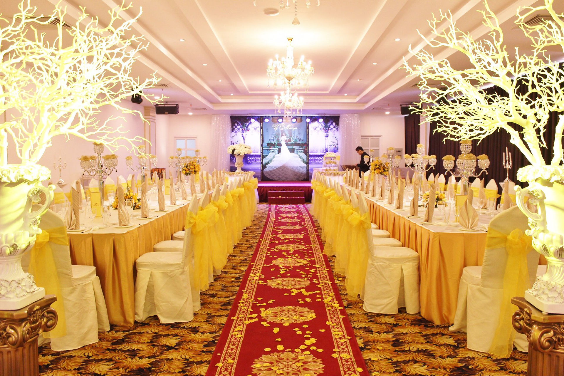 Sảnh tiệc hiện đại Queen Plaza