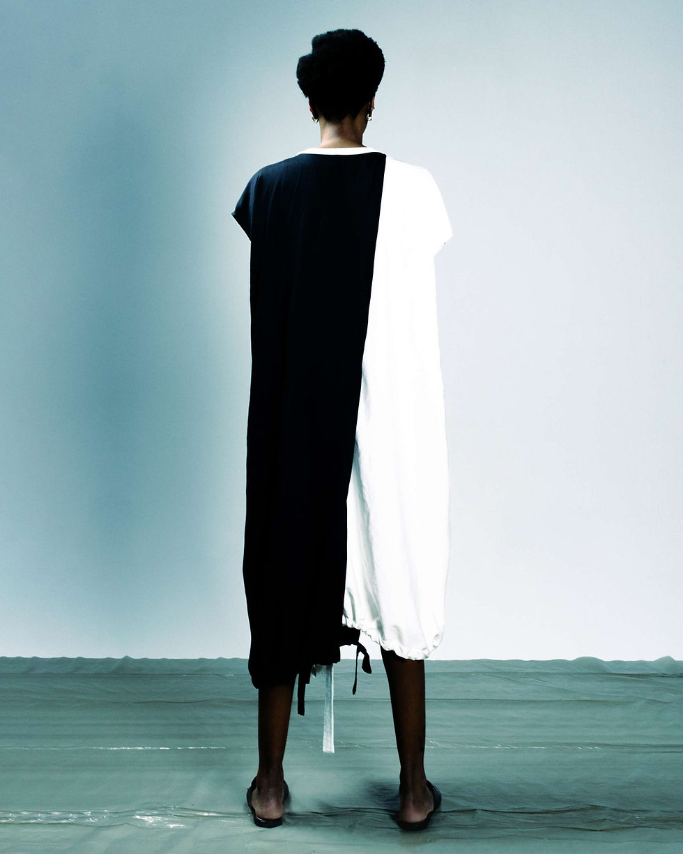 Thumbnail: B&W dress