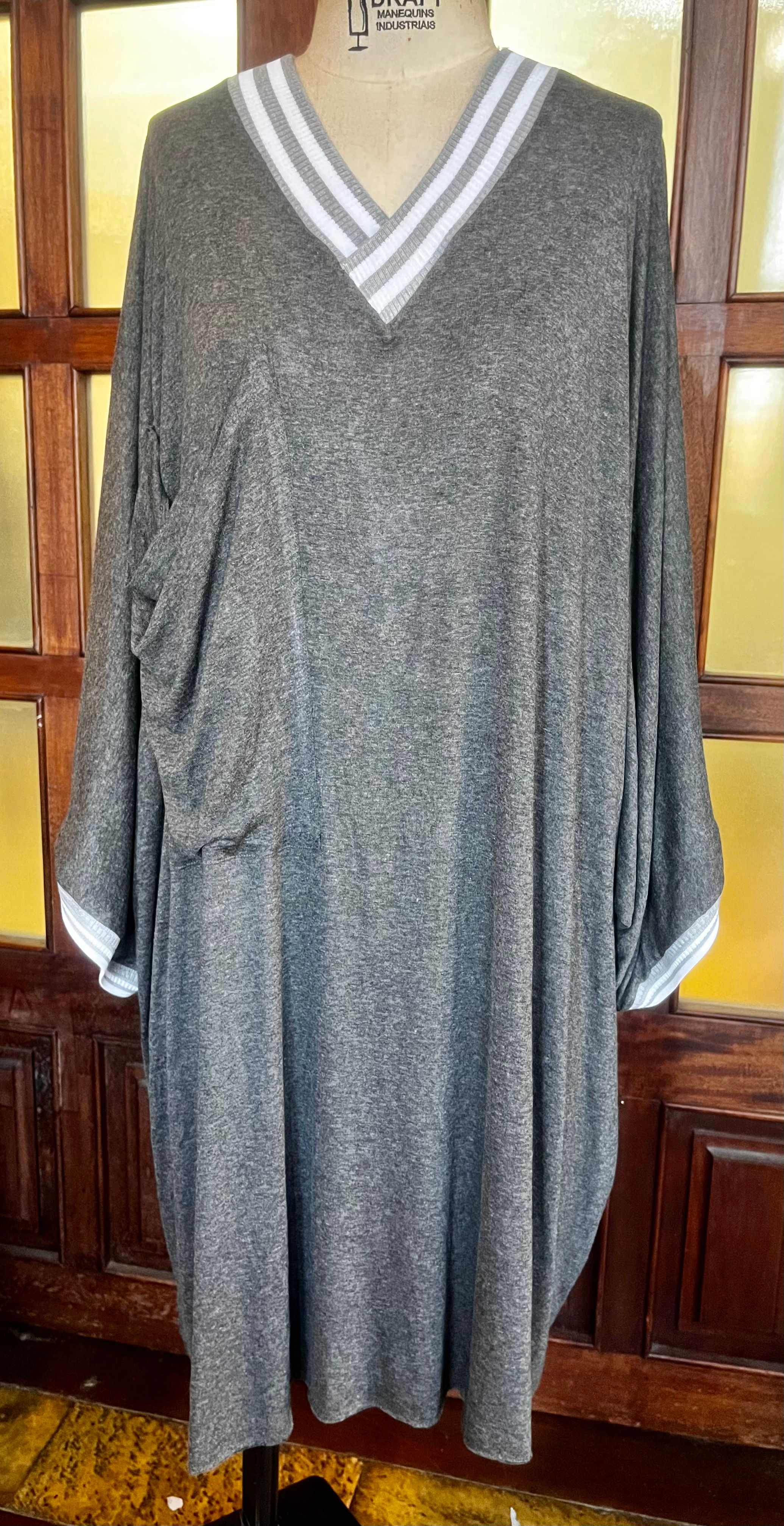 OVERSIZE T-SHIRT