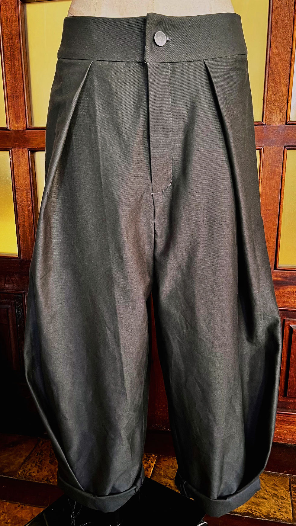 Miniatura: PEG-LEG TWILL GRAFIITTI TROUSERS
