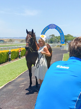 Magic Millions Candice Dixon in Simone Rocha Harrolds styled by Louise Chambers for Gold Coast Bulletin