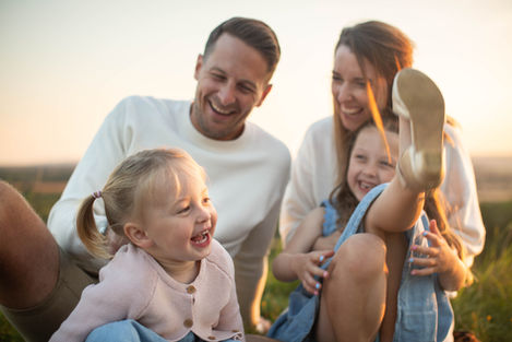 family-shoot-kent-autumn-photo-locations-candid