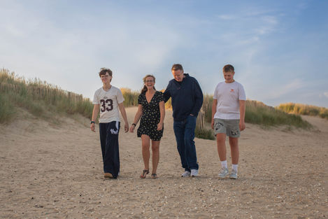 family-beach-photos-camber-kent