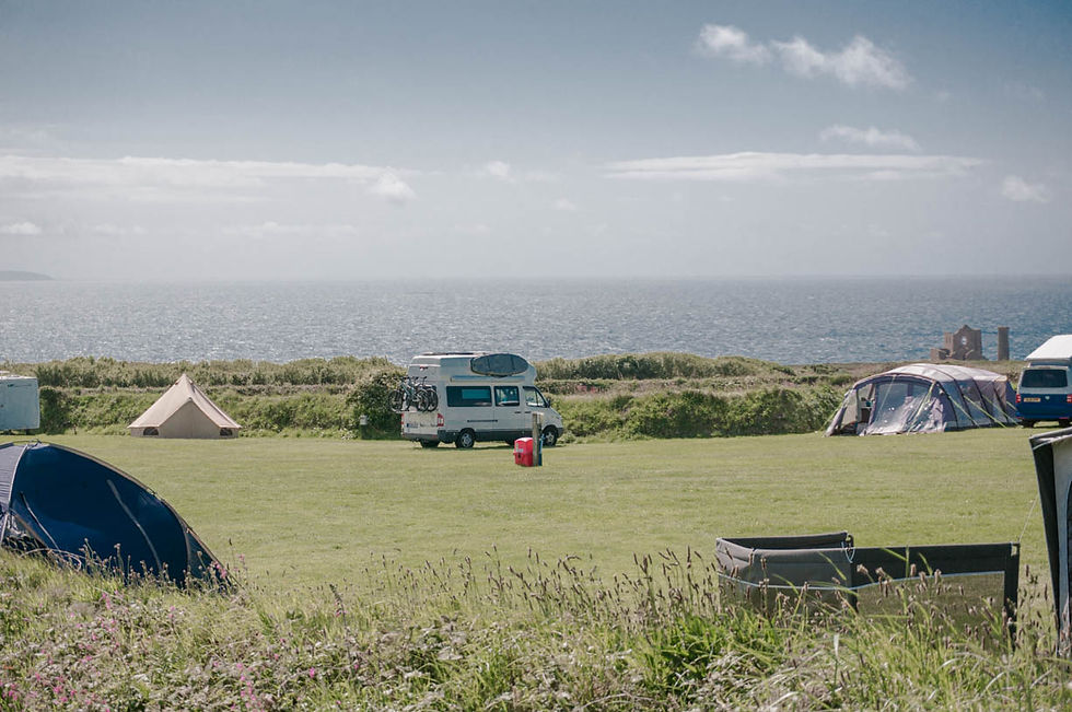 Sea-view pitch Beacon Cottage Farm Campsite