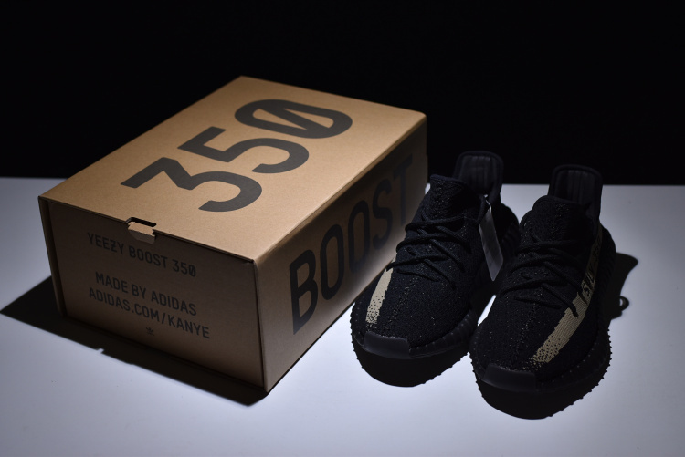 YEEZY 350 V2 Black/Olive