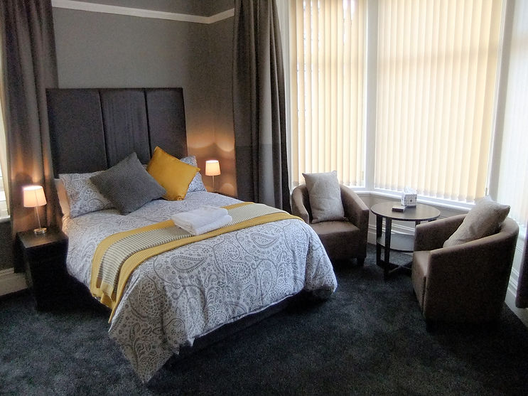 Dewsbury House Holiday Blackpool, self catering apatments
