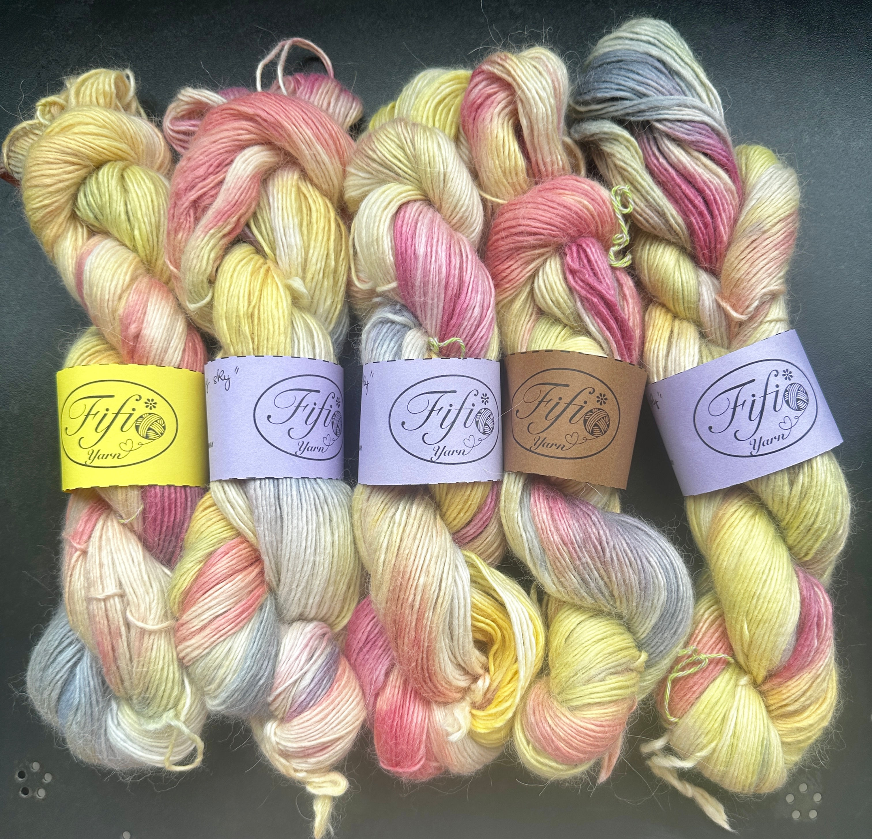 Fifi yarn "Whispering sky"