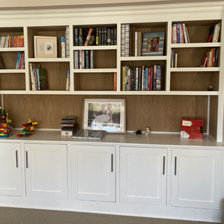 Stephanie Bookshelf.png