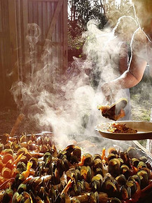 #paella #wedding #kaimoana #seafood #hawkesbayweddings #happypeople