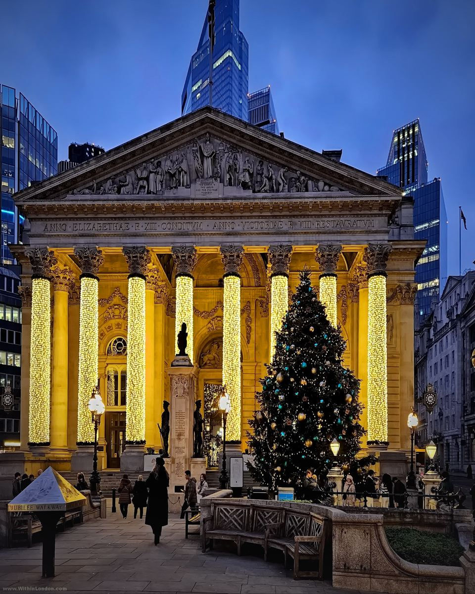 Christmas in the City of London: The Royal Exchange, St Paul's and Spitalfields