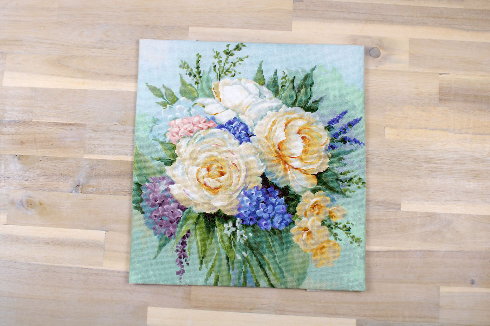 Thumbnail: B2370 Floral bouquet - Cross Stitch Kit Luca-S