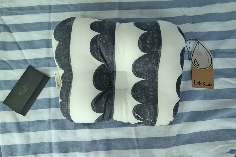 サムネイル： 【リトルシード】ニューボーン・ベビーピロー（カリーウェーブ）