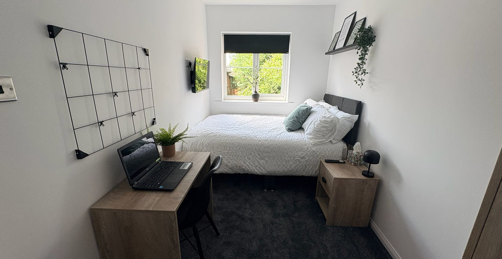 Bedroom at Wallace Street, Spital Tongues