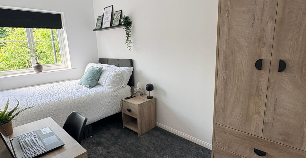 Bedroom at Wallace Street, Spital Tongues