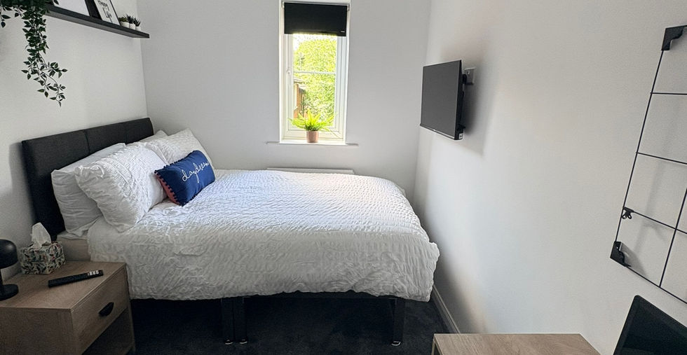 Bedroom at Wallace Street, Spital Tongues