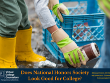 Does National Honor Society Look Good for College?