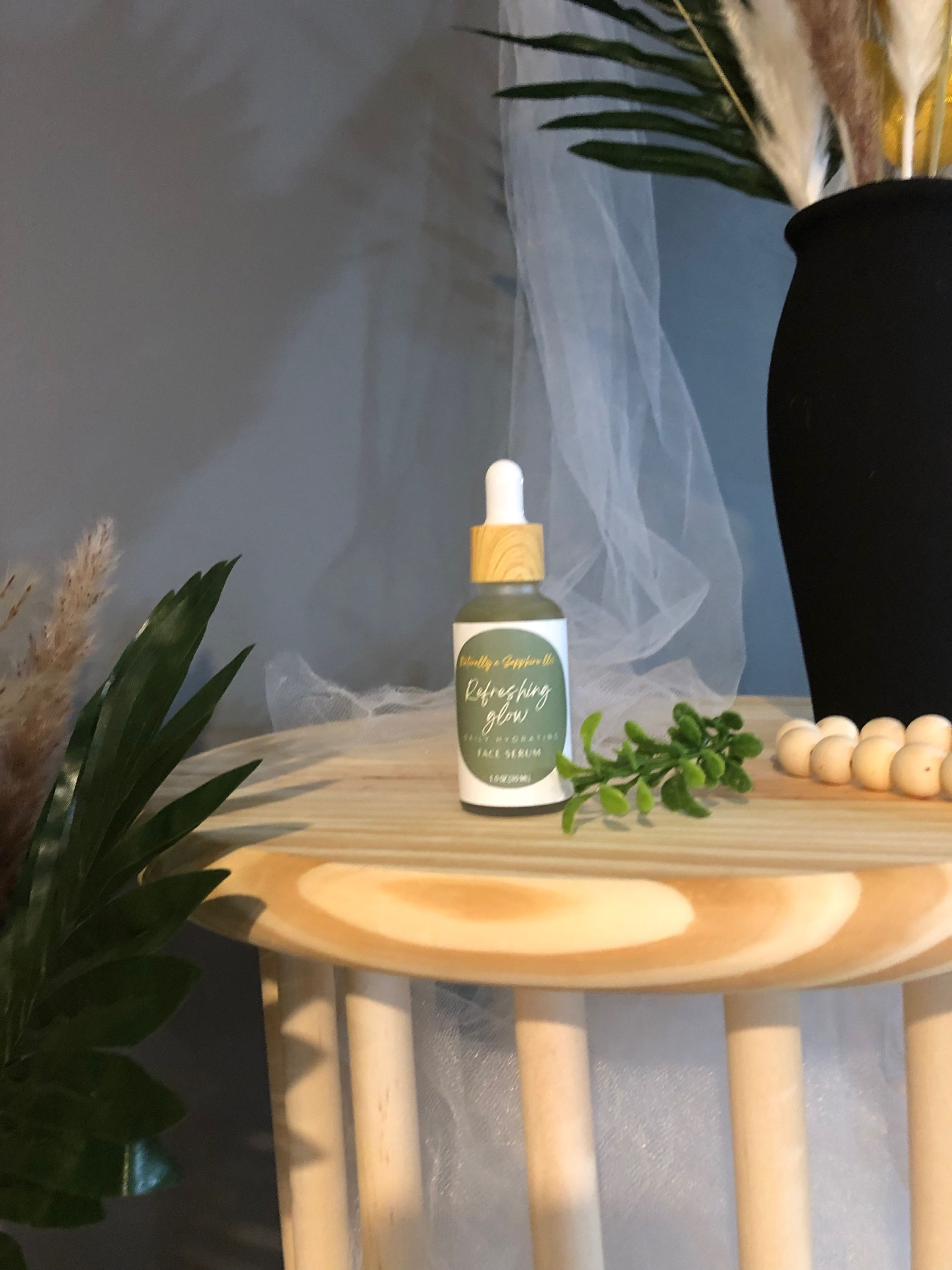 Refreshing Glow Daily Hydrating Face Serum