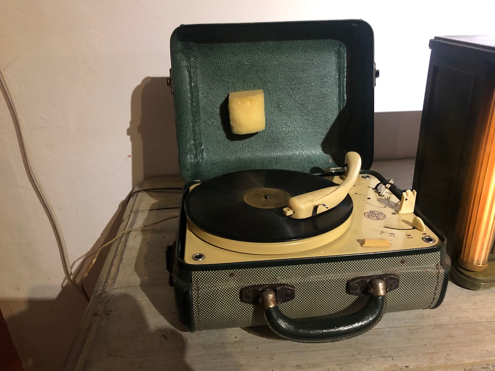 Miniature : Poste de Radio et son pick up