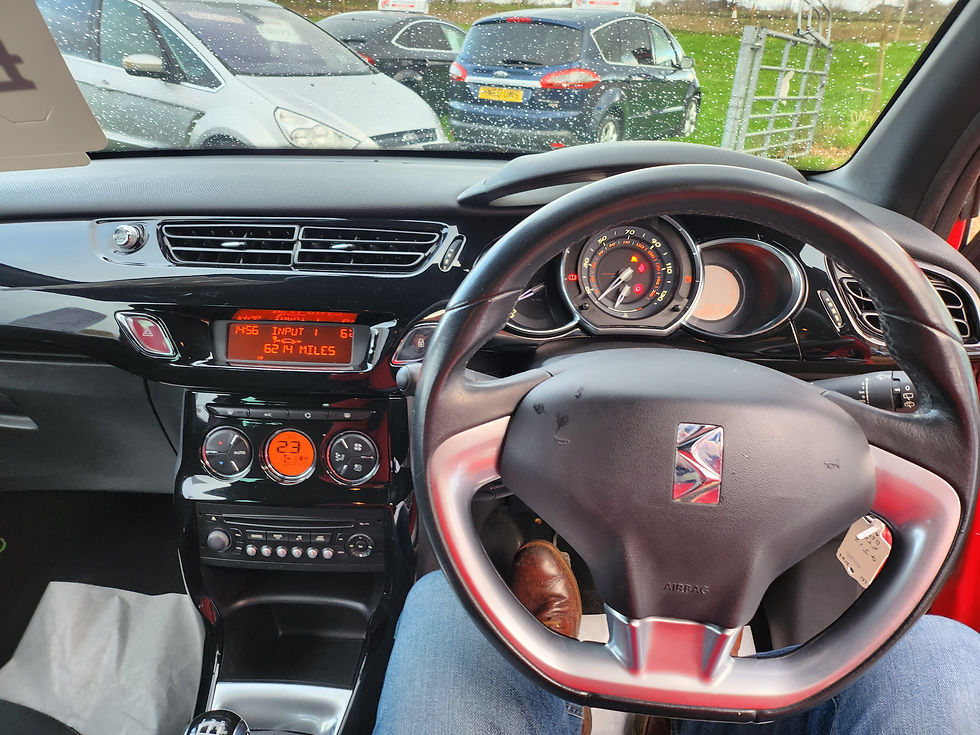 Thumbnail: Citroen DS3 Hatchback 1.6 Vti 16v DStyle Plus 3dr Petrol