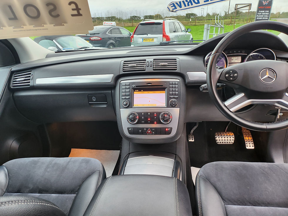 Thumbnail: Mercedes-Benz R350 V6 7G-Tronic CDI SE 7 seater 4 mattic